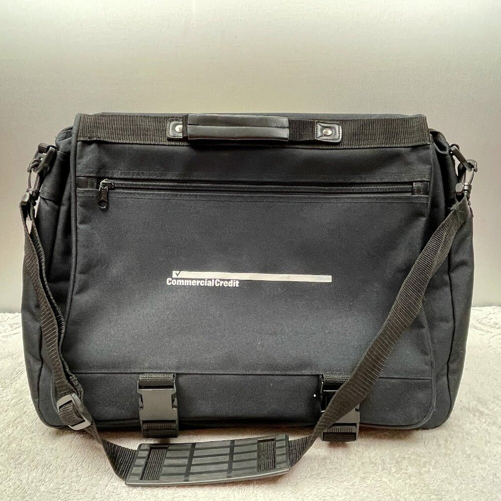 NWOT Expandable Messenger Bag, Black, Shoulder Strap, 17"L x 13 1/2"T x 5 1/2"W